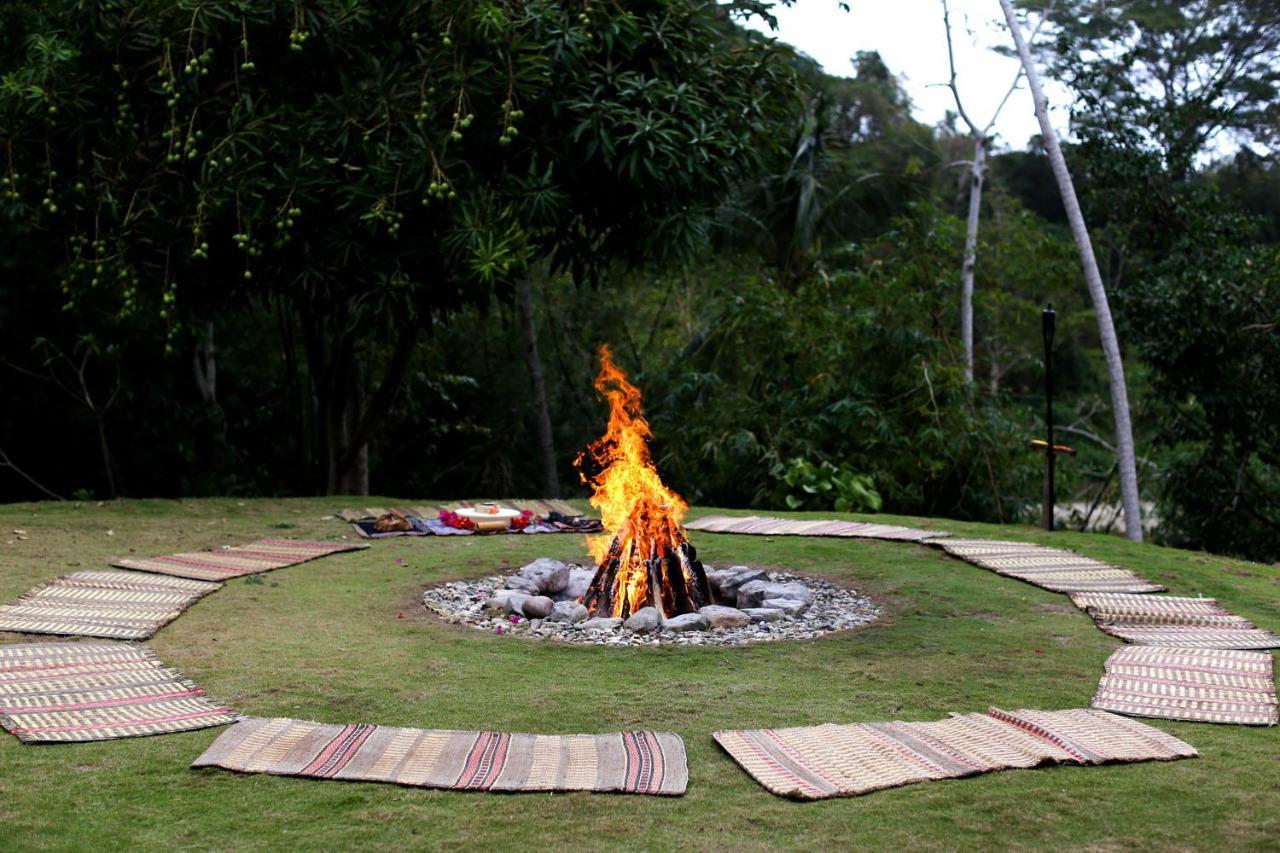 One Santuario Hotel Y Reserva Natural 帕洛米诺 外观 照片