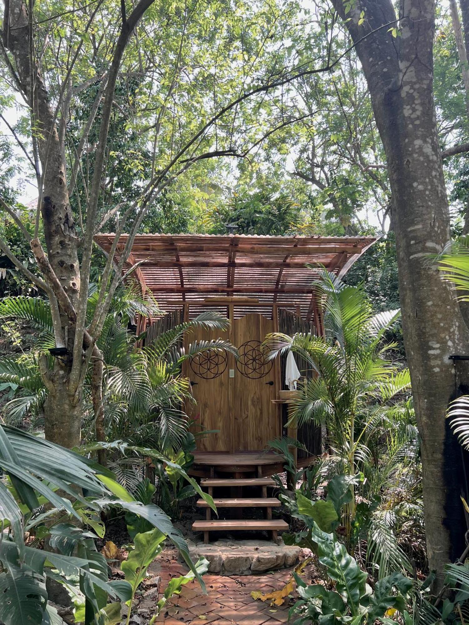 One Santuario Hotel Y Reserva Natural 帕洛米诺 外观 照片