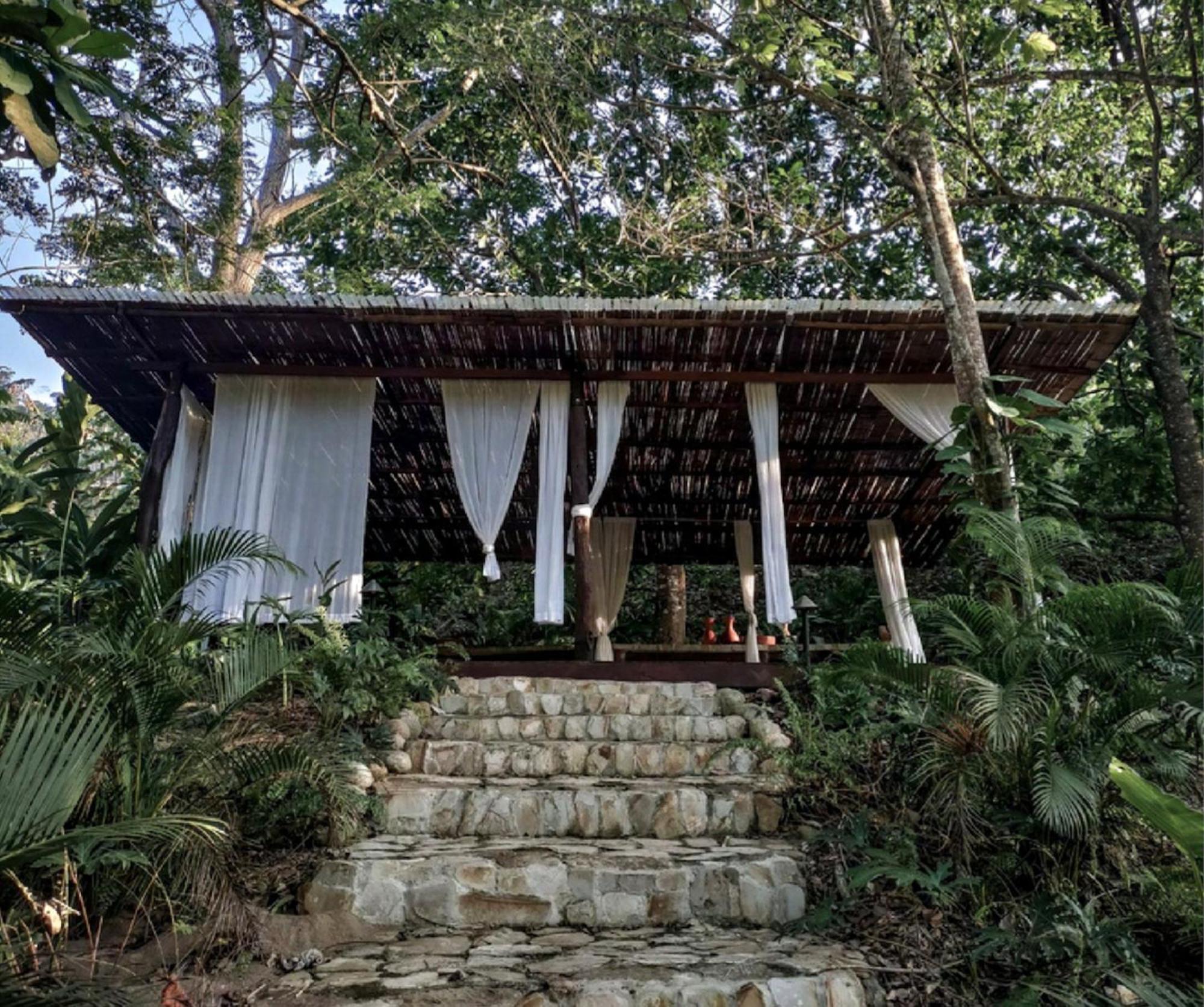 One Santuario Hotel Y Reserva Natural 帕洛米诺 外观 照片