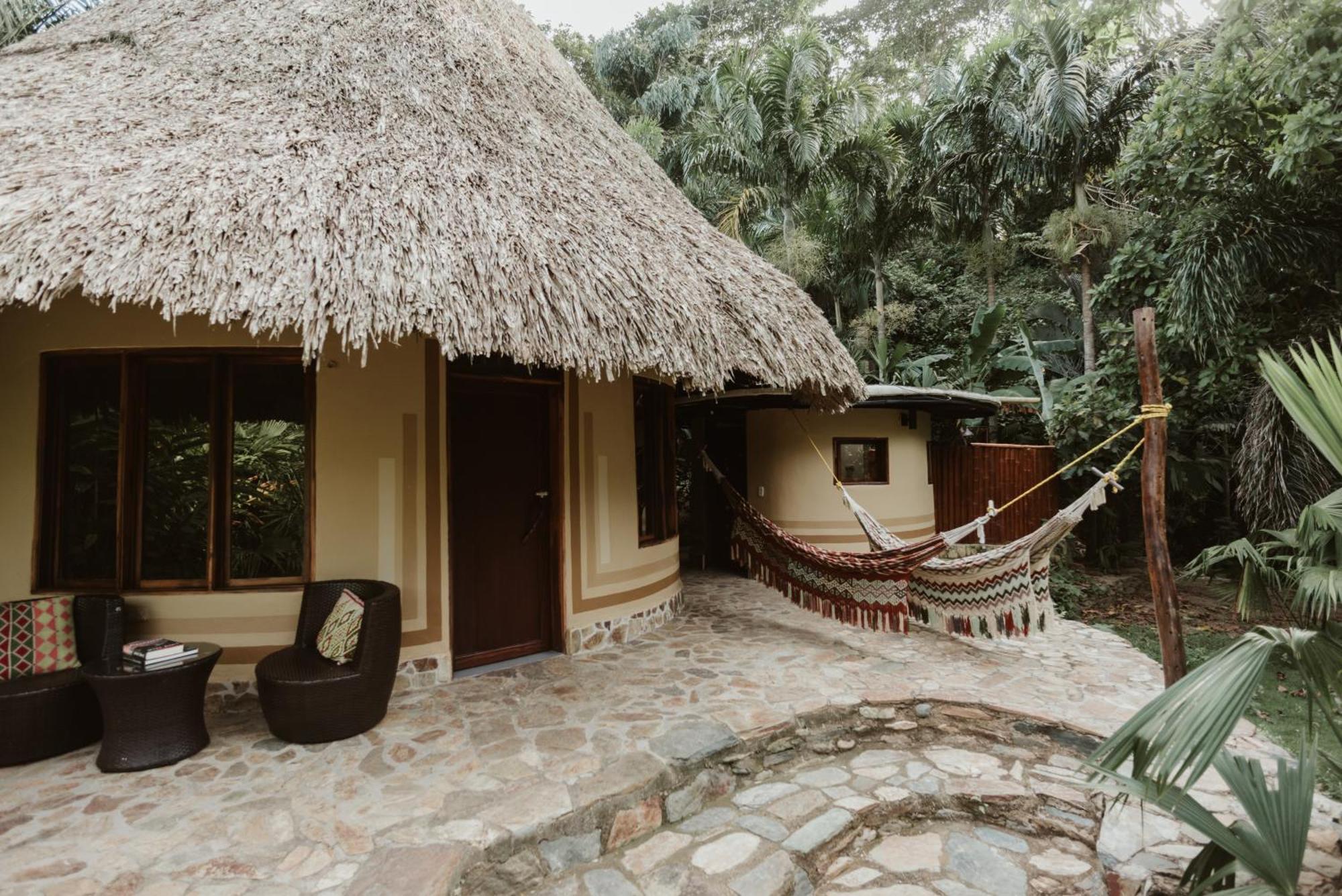 One Santuario Hotel Y Reserva Natural 帕洛米诺 外观 照片