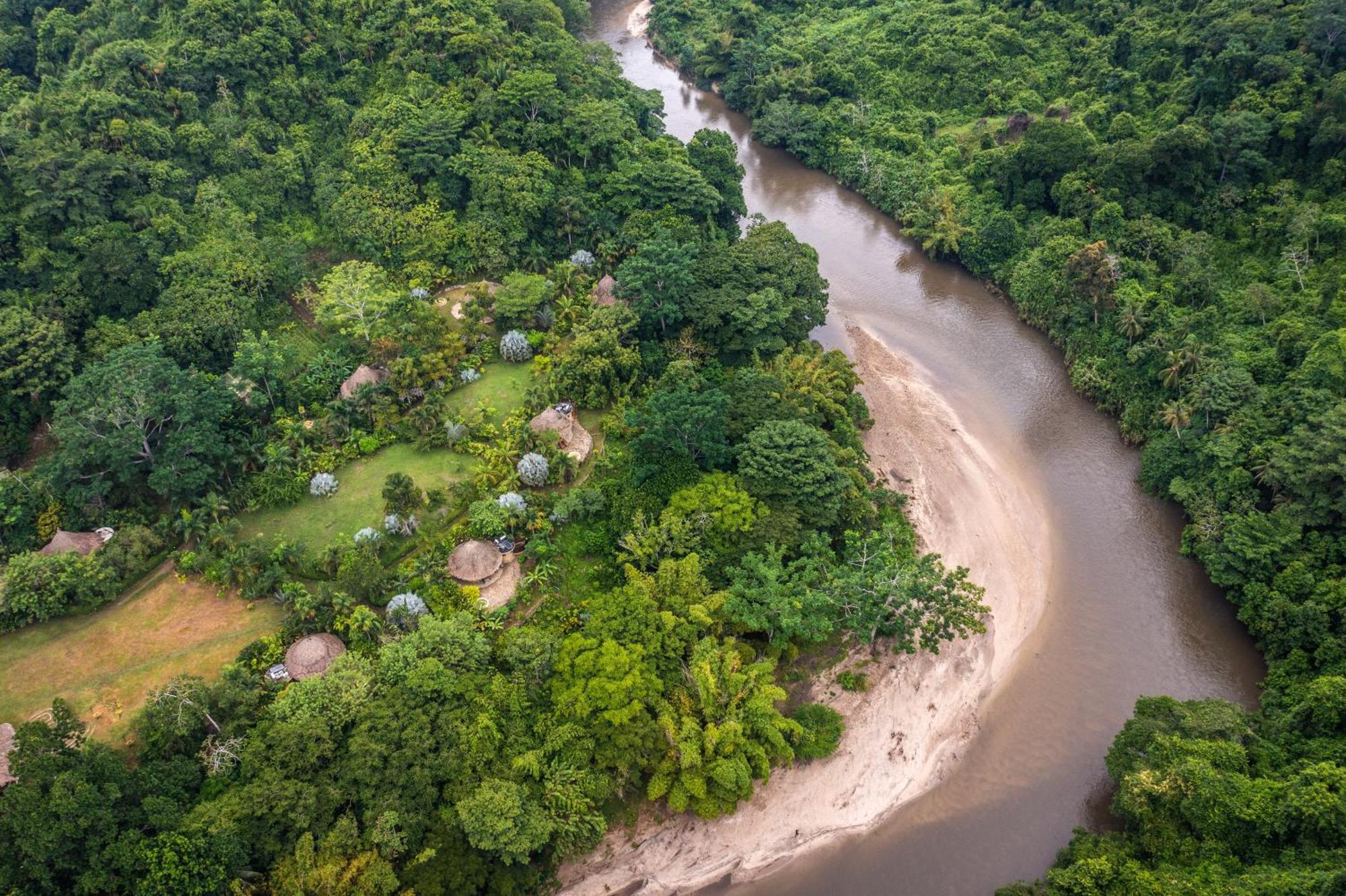One Santuario Hotel Y Reserva Natural 帕洛米诺 外观 照片