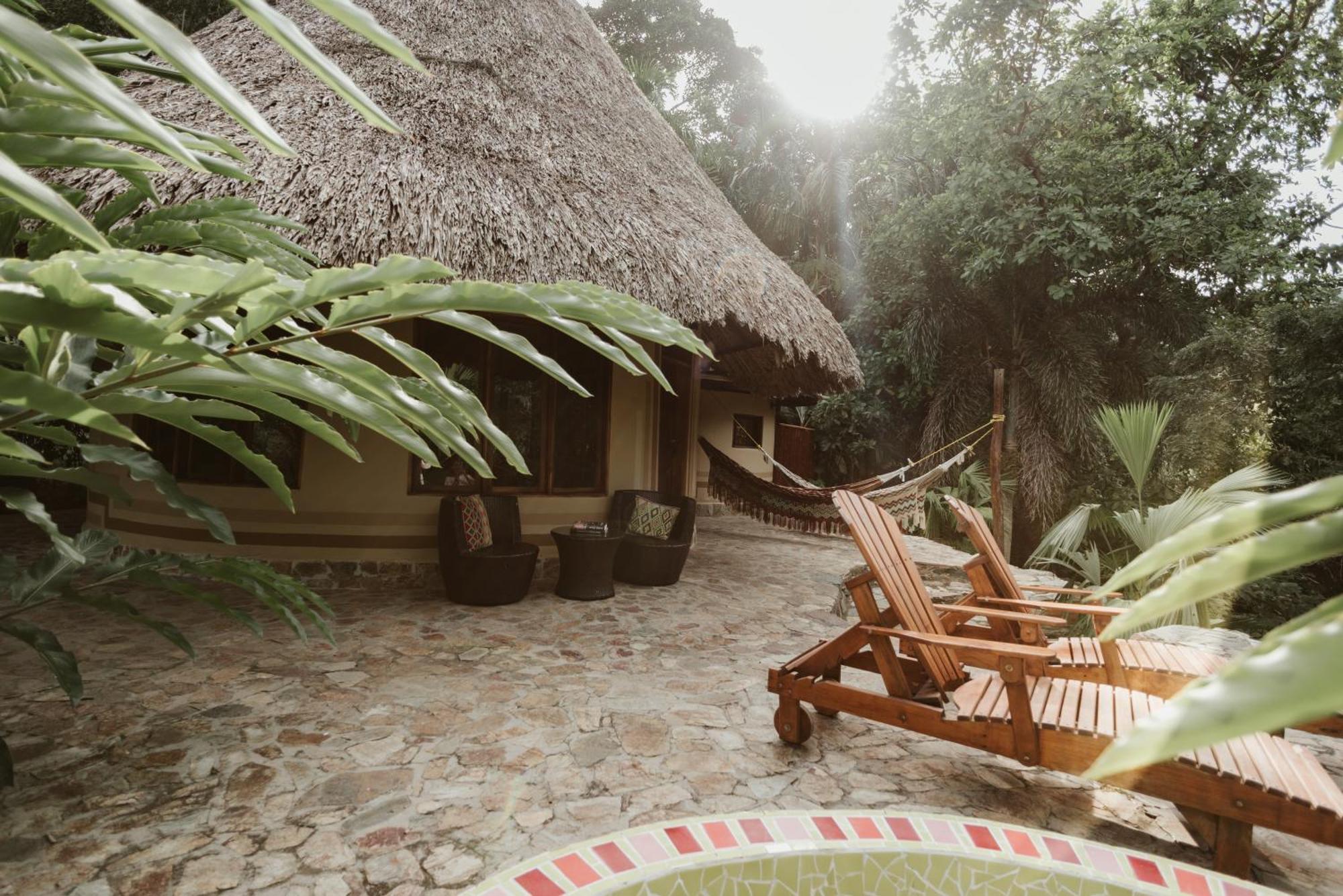 One Santuario Hotel Y Reserva Natural 帕洛米诺 外观 照片