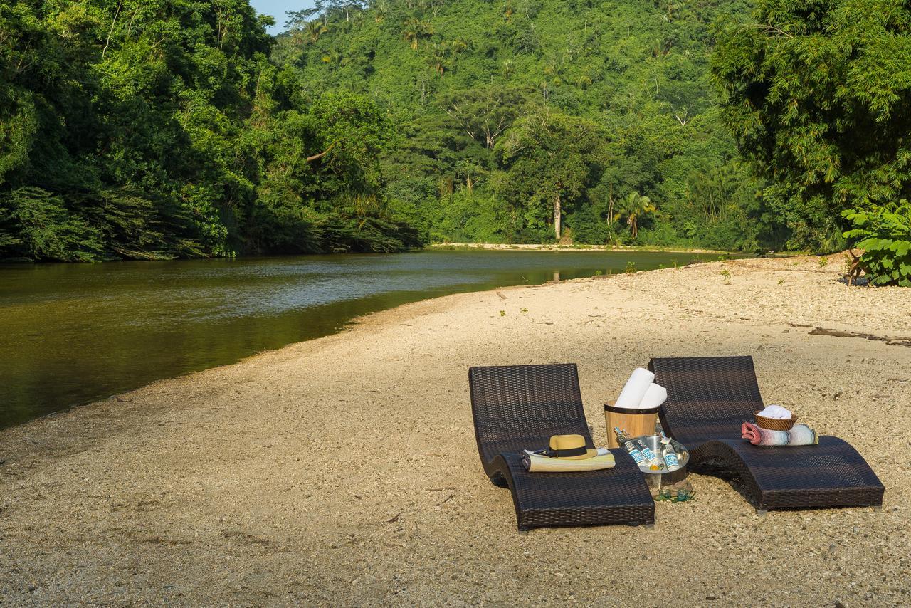 One Santuario Hotel Y Reserva Natural 帕洛米诺 外观 照片