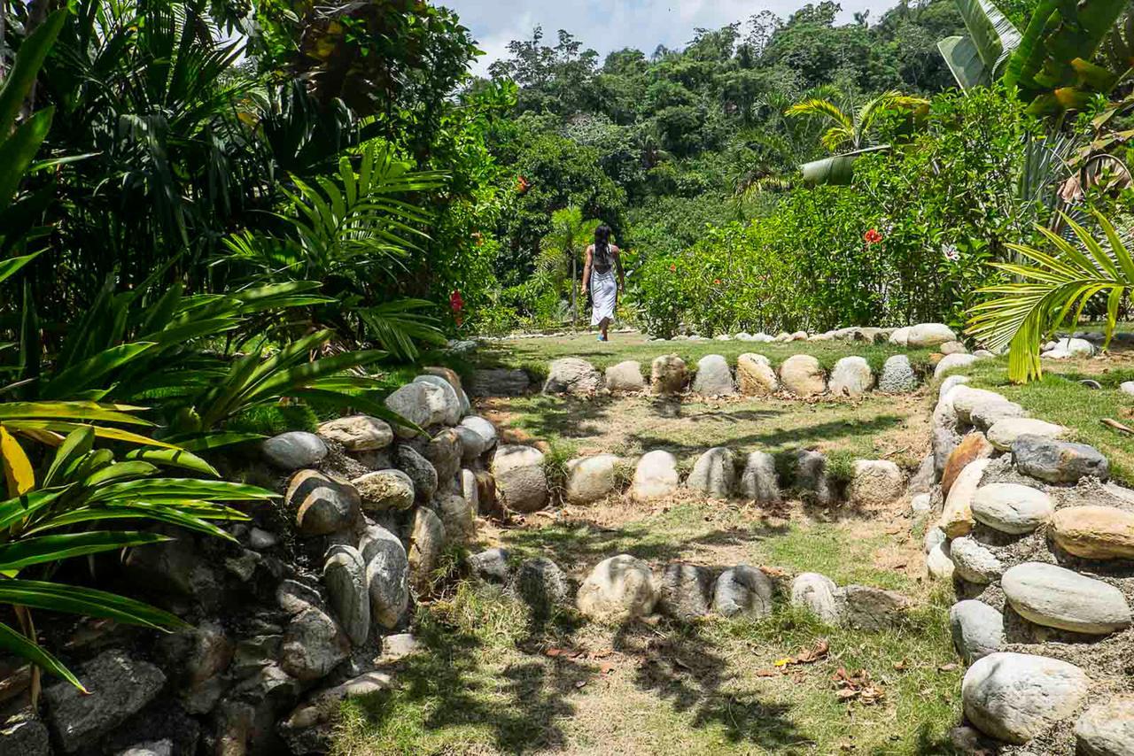 One Santuario Hotel Y Reserva Natural 帕洛米诺 外观 照片